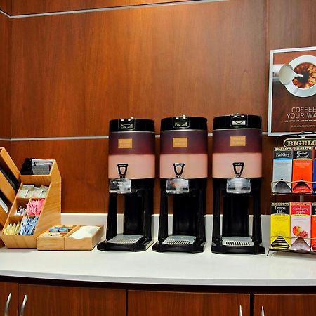 Springhill Suites By Marriott Madera Bagian luar foto