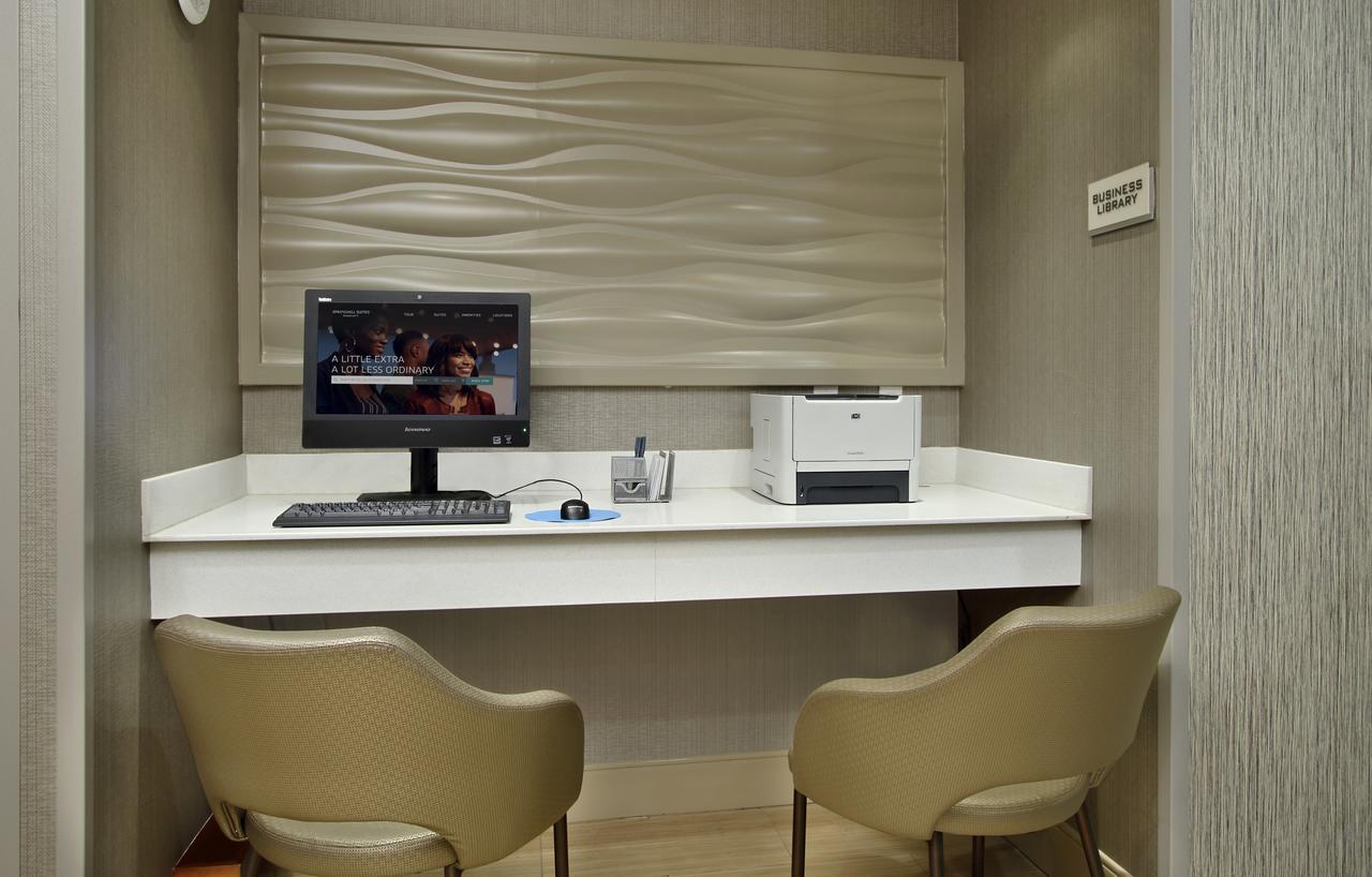 Springhill Suites By Marriott Madera Bagian luar foto